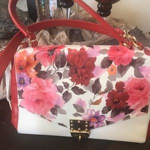 Badgley Mischka hand bag, floral pattern.